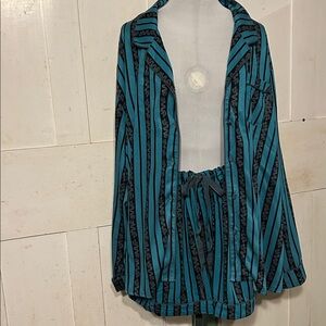 NWT Disney Haunted Mansion Shorts & Long Sl Shirt Wallpaper print 3X Loungewear